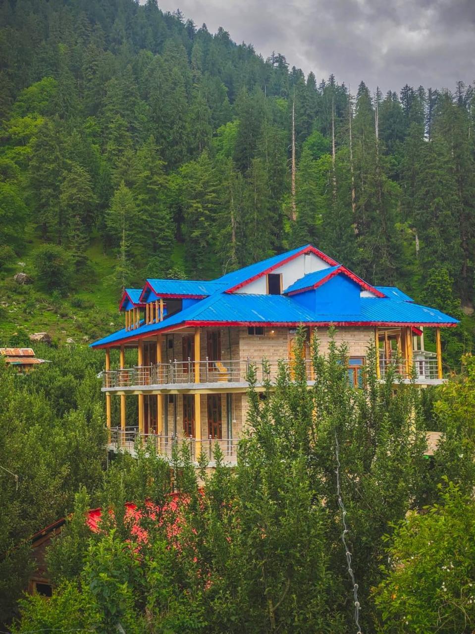 New Brahma Cafe Guest House Kalgha Buitenkant foto